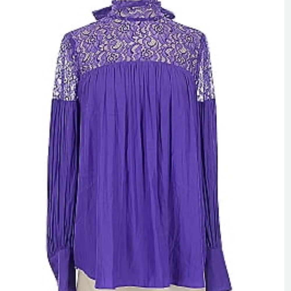 Smythe Purple Lace Women's Blouse